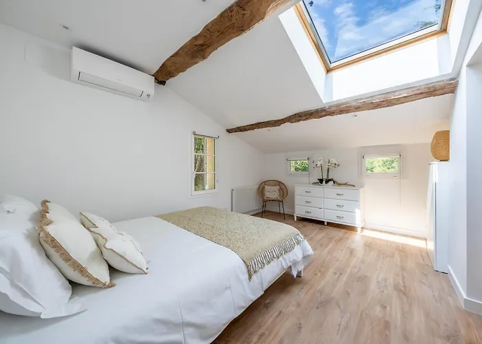 Tamaris - Proche Saint Emilion Sainte-Terre